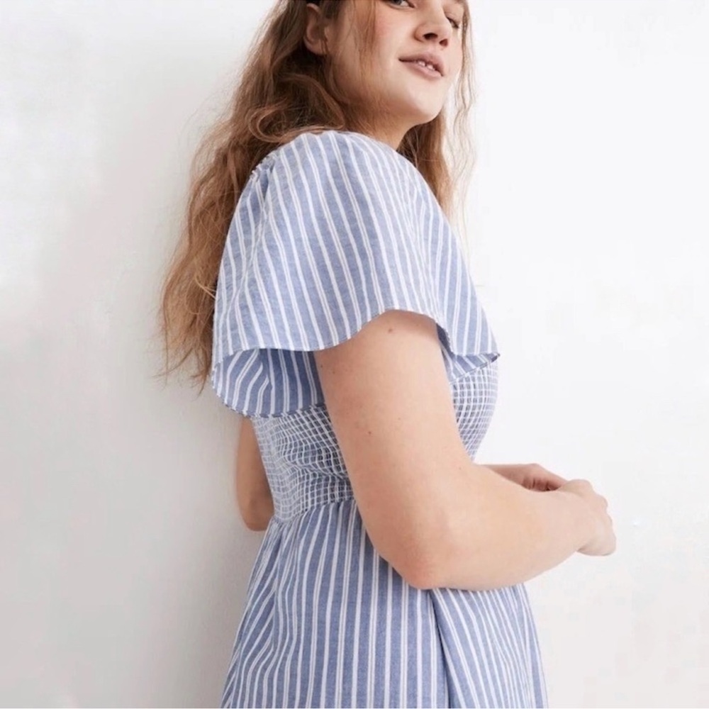Madewell Lucie Smocked Square-Neck Midi Dress in Light Blue Stripe size M - Picture 6 of 6